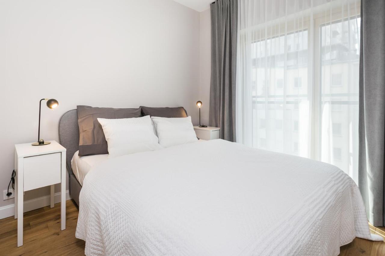 Luxury Mennica - Golden - Center Apartament